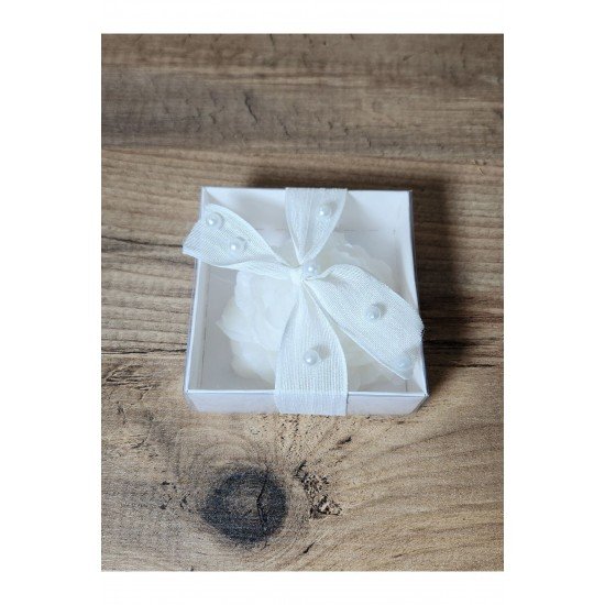 15 Adet- Beyaz süslemeli lotus mum. Düğün,kına, söz, nişan, mevlüt, doğum hediyelikleri