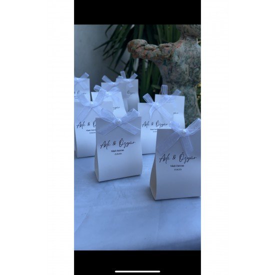 Bernami Organze Kurdele Istiridye Kart Mum Nikah Nişan Söz Hediyelik - 20 Adet