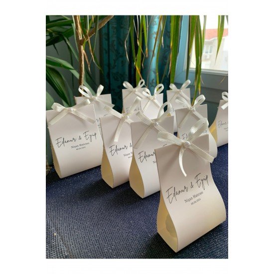 Kart istiridye mum 50 adet nişan hediyelik , söz hediyelik , sünnet hediyelik