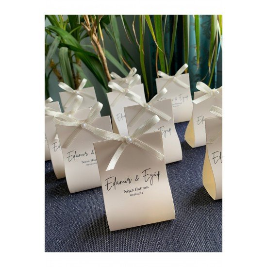 Kart istiridye mum 50 adet nişan hediyelik , söz hediyelik , sünnet hediyelik