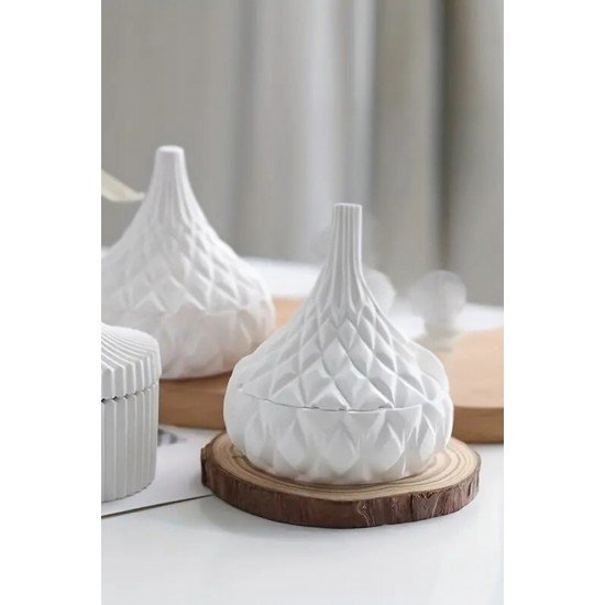 İskandinav Tarzı Dekoratif Mumluk