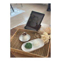 Bernami Beyaz Tepsi Ile Beyaz-yeşil Şakayık Mum Seti