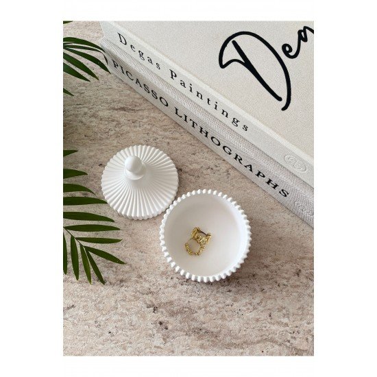 Dekoratif Kapaklı Takı Kutusu | Beyaz