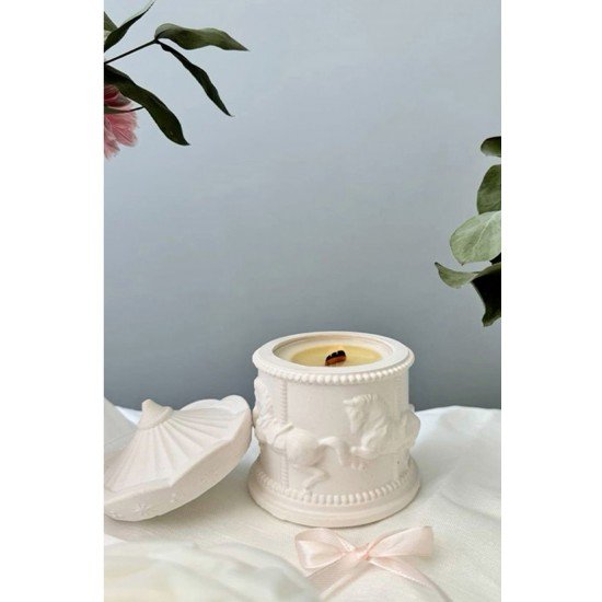 Atlı Karınca Carousel Amber Kokulu Soya Mum