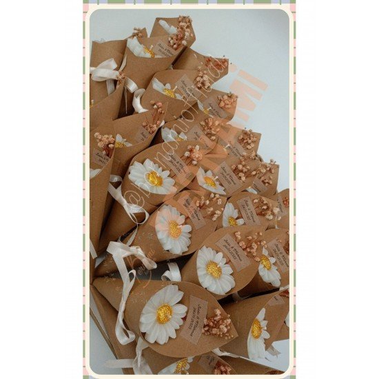 Kişiye Özel Düğün|nişan|söz|Kına|Sünnet| Hediyelik Vanilya Kokulu Papatya Mum Buket - 5 Adet