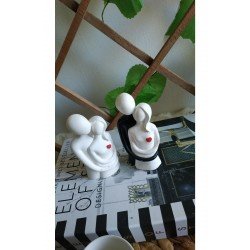 Official Sevgiliye Özel Sarılan Çift Biblo Dekorasyon