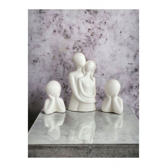 Aile iki çocuk ve sarılan aşıklar biblo seti