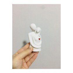 Sevgililer Günü Sarılan Çift