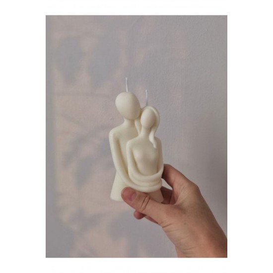 Sarılan Çift Figürlü Vanilya Kokulu Dekoratif Mum (HANDMADE DECORATİVE CANDLE)