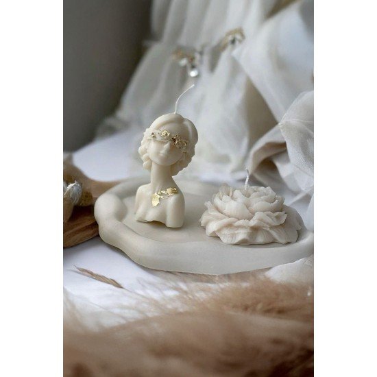 3'lü Dekoratif Kız Figürlü Soya Mumu, Şakayık Mum Ve Beyaz Taş Tabak Seti