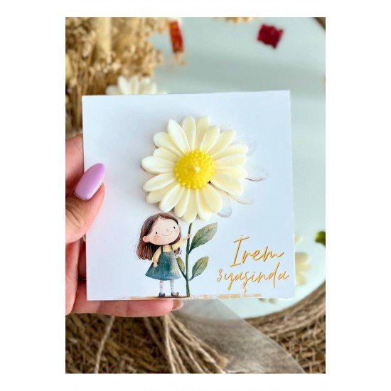 25 Adet Özel Tasarlanmış Kart Ve Papatya Mum. Bebek Doğum, Babyshower, Doğum Günü, Hediyelik