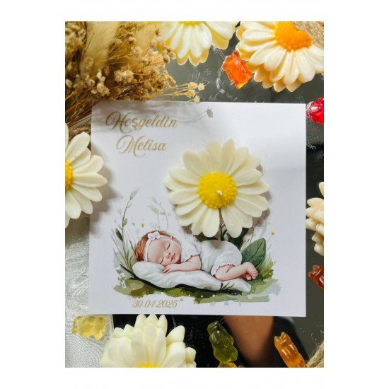25 Adet Özel Tasarlanmış Kart Ve Papatya Mum. Bebek Doğum, Babyshower, Doğum Günü, Hediyelik