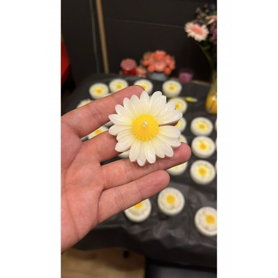 25 Adet Özel Tasarlanmış Kart Ve Papatya Mum. Bebek Doğum, Babyshower, Doğum Günü, Hediyelik