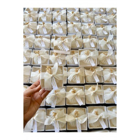 20 Adet Süslemeli İstridye Mum