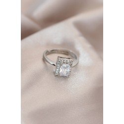 Özel Ayarlamalı Silver Renk Metal Zirkon Ve Kristal Taşlı Dikdörtgen Model Yüzük Fırsat!!!