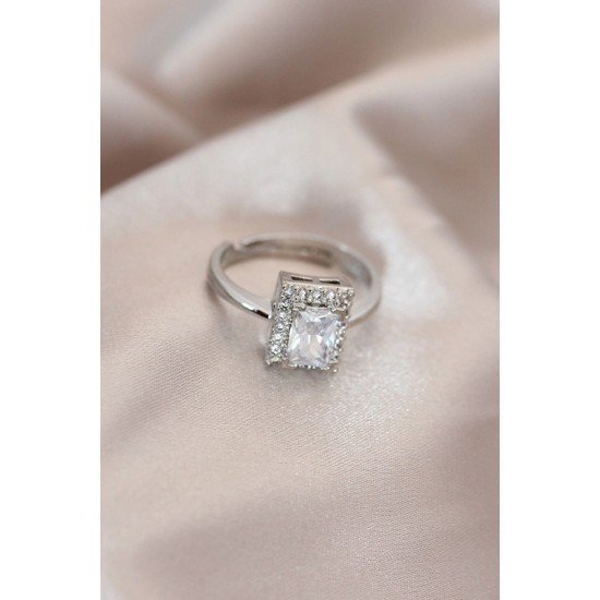 Özel Ayarlamalı Silver Renk Metal Zirkon Ve Kristal Taşlı Dikdörtgen Model Yüzük Fırsat!!!