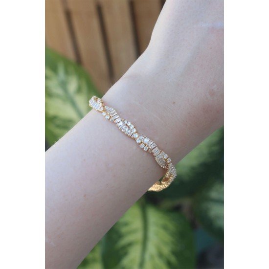 Özel Vip Seri Pirinç Zirkon Taşlı Gold Renk Sarmal Model Bileklik Fırsat!!!