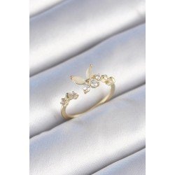 Özel Pirinç Gold Renk Zirkon Taş Detaylı Beyaz Mineli Kelebek Model Kadın Yüzük Fırsat!!!