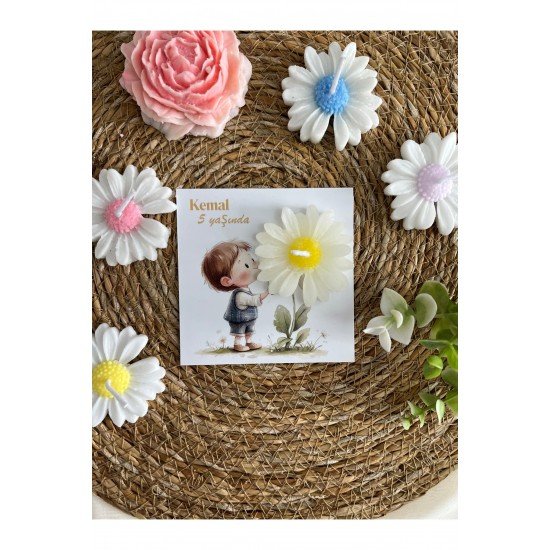 10 Adet Özel Tasarlanmış Kart Ve Papatya Mum. Bebek Doğum, Babyshower, Doğum Günü, Hediyelik