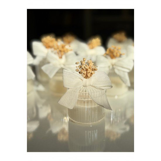 Beyaz Renkli Mum - Kişiye özel Şeffaf Mika Kutu - 10 Adet