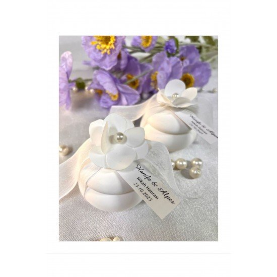 Hediyelik Nişan Düğün Kına Doğum Günü İçin Oval Kapaklı Çiçek Detaylı Mumluk 10 Adet