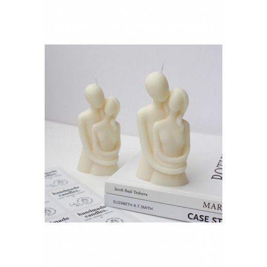 Bernamiofficial Sarılan Çift Şeklinde Mum